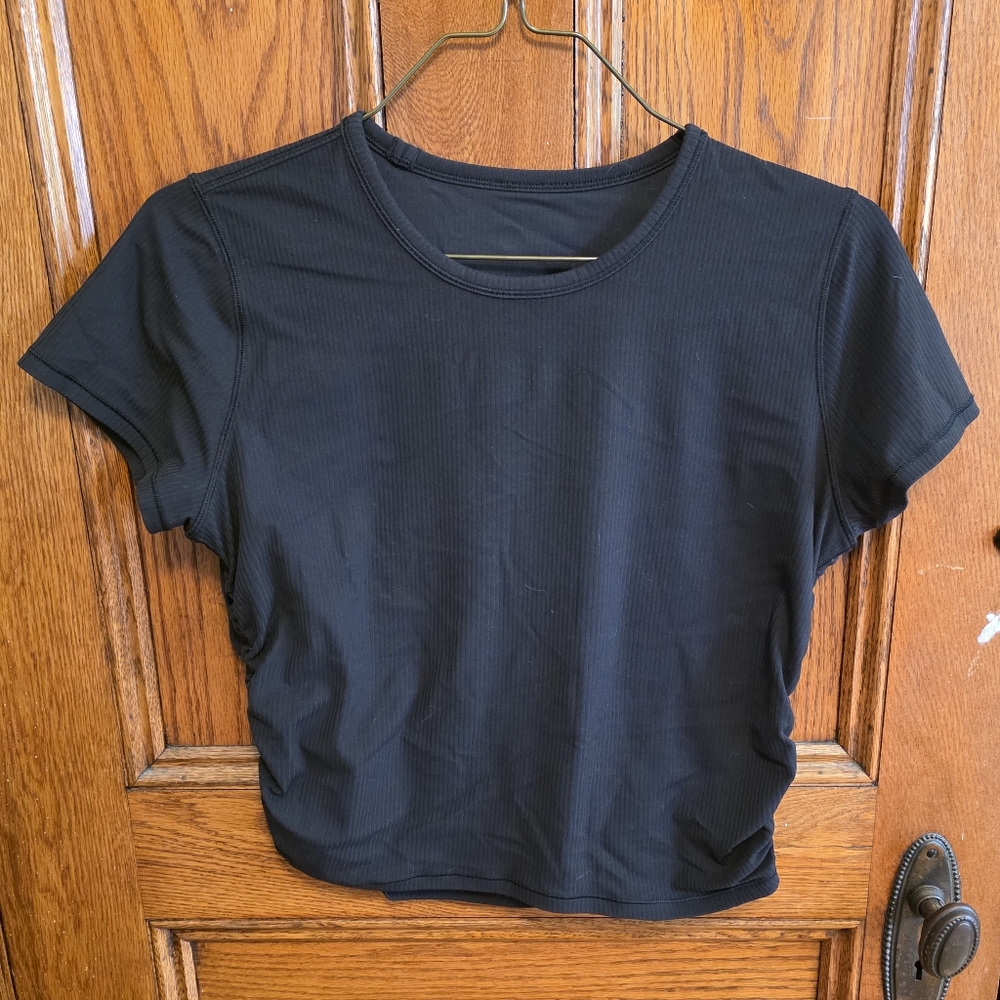 Lululemon All It Takes Tee *Ribbed Nulu* Size 12, Black